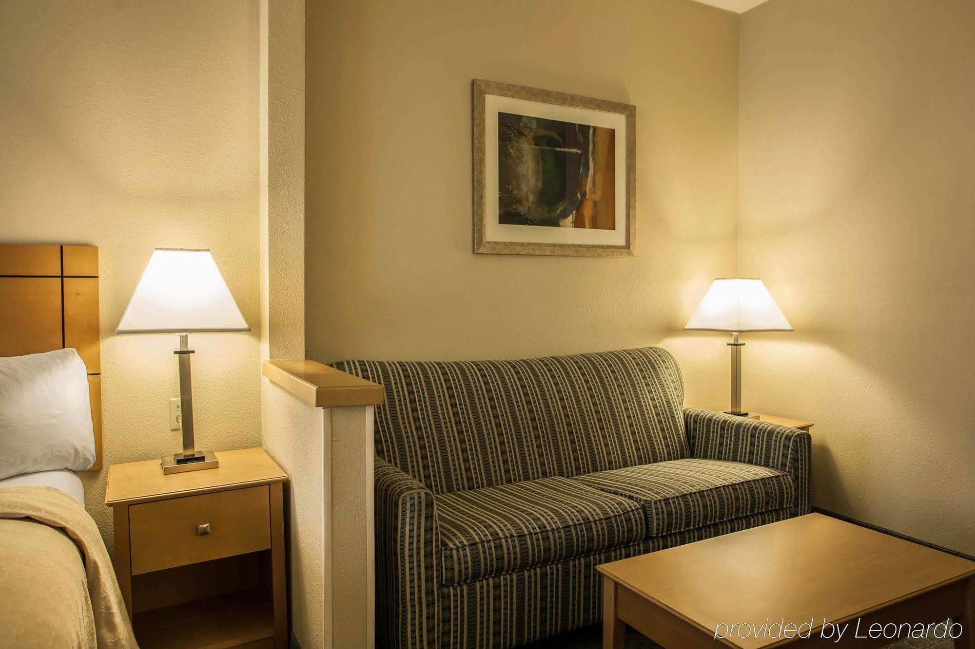 Quality Inn Near I-72 And Hwy 51 Forsyth Exterior foto